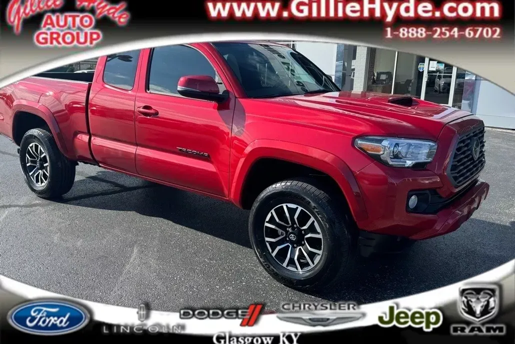 2022 Toyota Tacoma TRD Sport photo 1