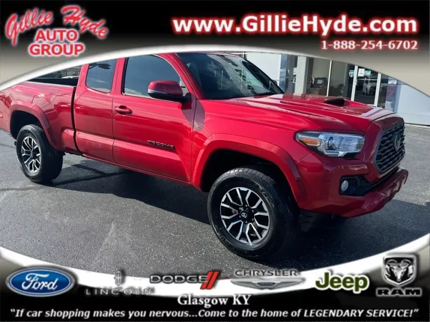 2022 Toyota Tacoma TRD Sport photo 1