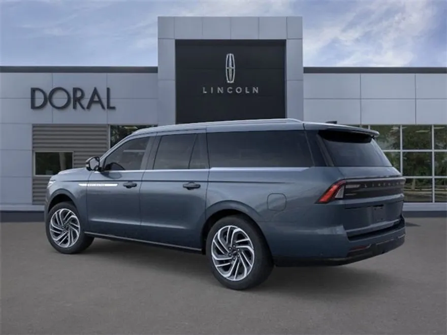 2025 Lincoln Navigator L Reserve photo 1