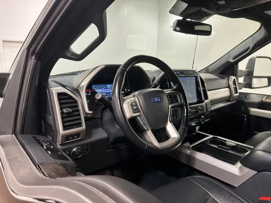 2022 Ford F-250 photo 1