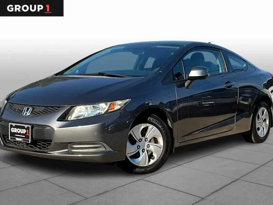 2013 Honda Civic LX photo 1