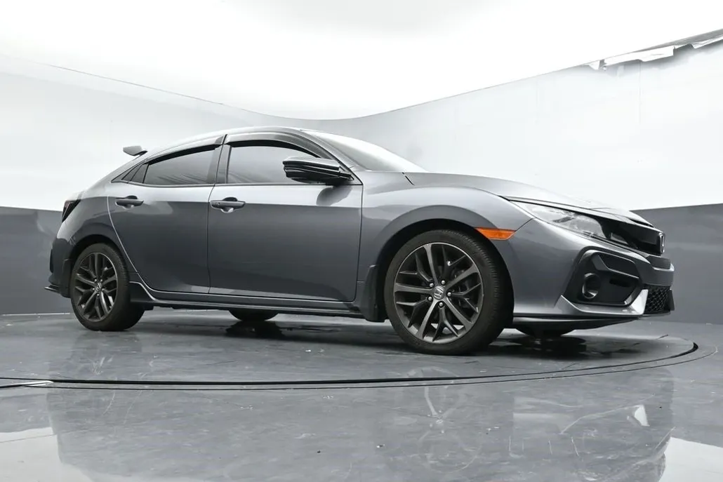 2021 Honda Civic Hatchback Sport Touring photo 1
