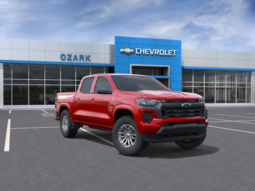 2026 Chevrolet Colorado LT photo 1