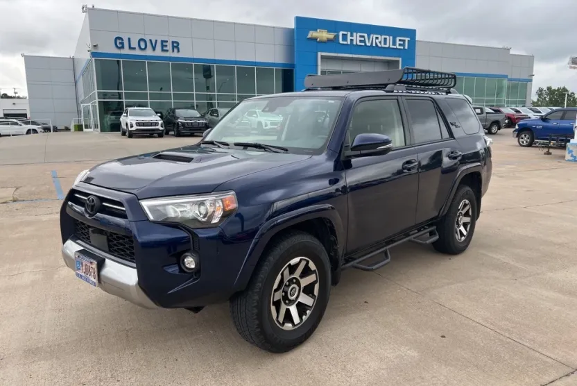 2023 Toyota 4Runner TRD Off-Road Premium photo 1