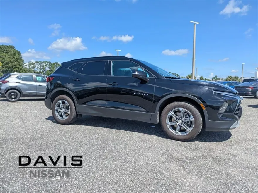 2024 Chevrolet Blazer 3LT photo 1