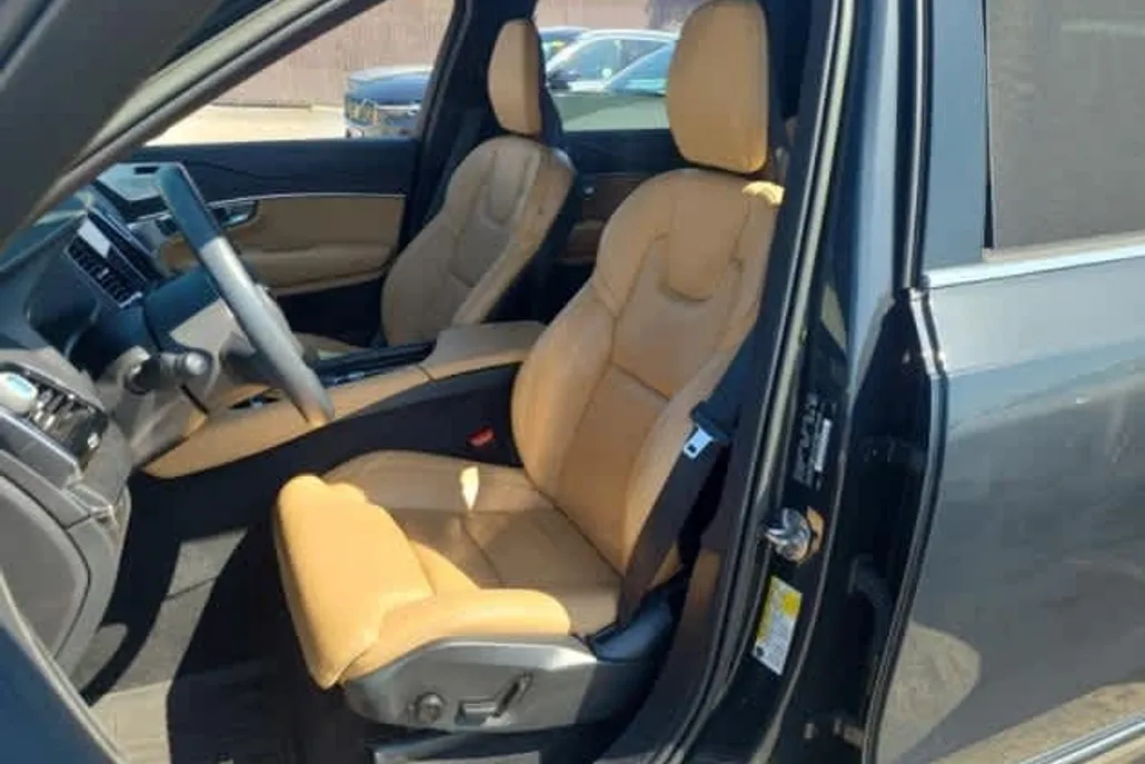 2022 Volvo XC90 Inscription T6 AWD photo 1
