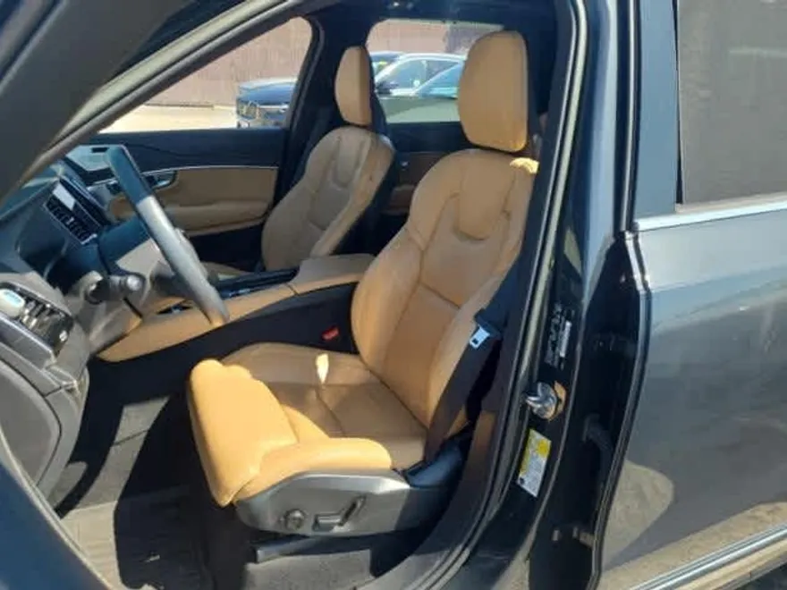 2022 Volvo XC90 Inscription T6 AWD photo 1