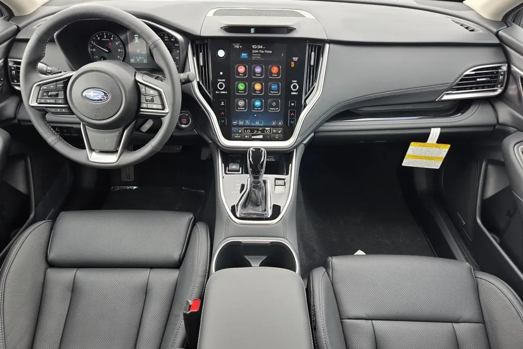 2025 Subaru Outback Touring XT photo 1