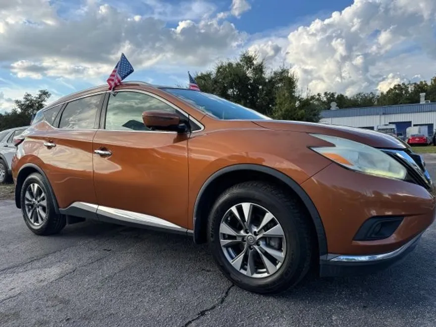 2016 Nissan Murano SL photo 1