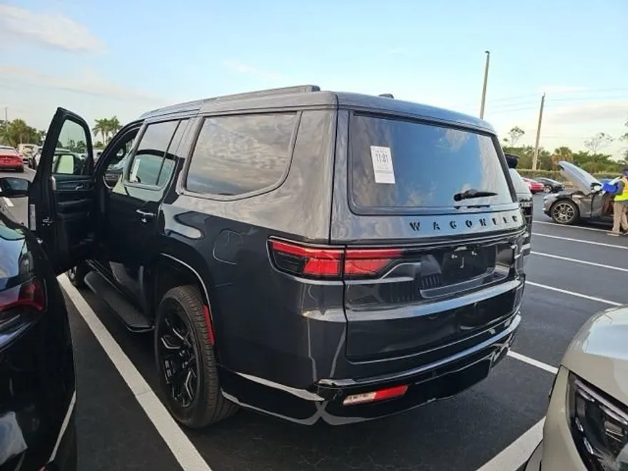 2025 Jeep Wagoneer Series II Carbide photo 1