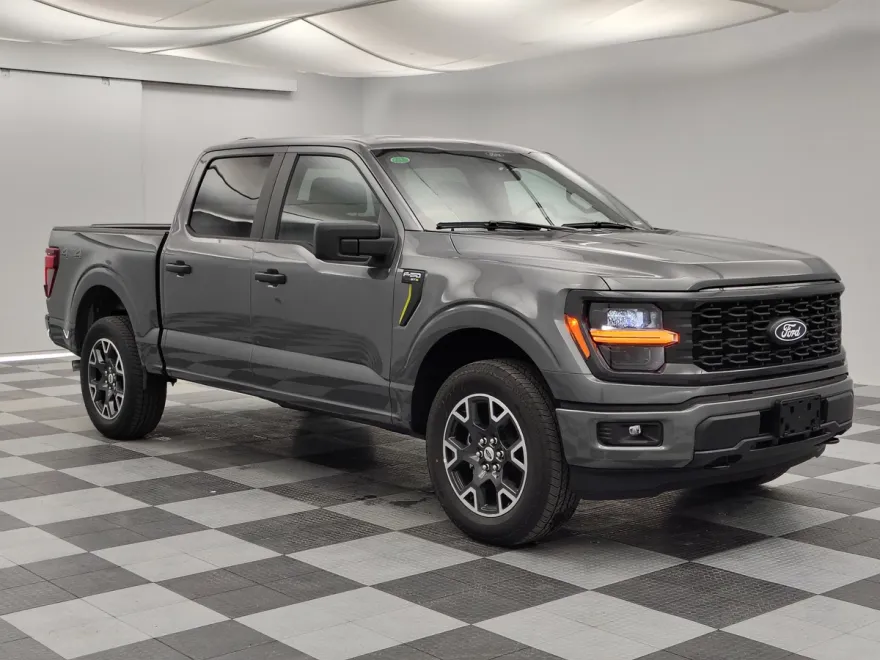 2025 Ford F-150 STX photo 1