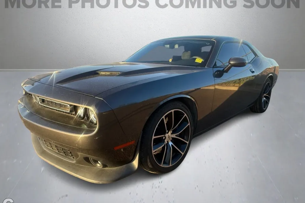 2017 Dodge Challenger R/T Scat Pack photo 1