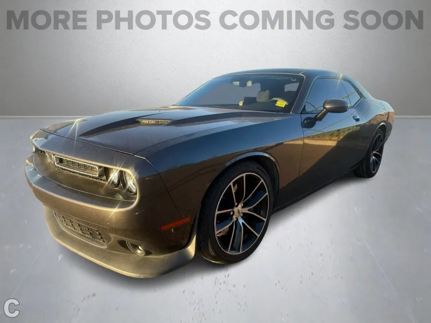 2017 Dodge Challenger R/T Scat Pack photo 1