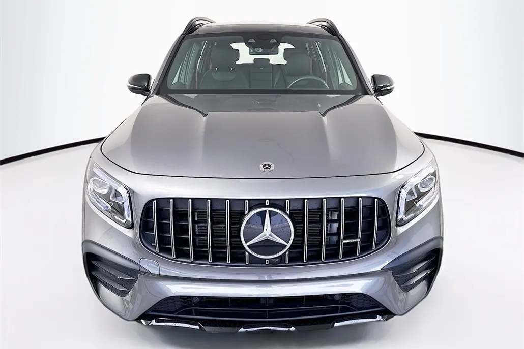 2023 Mercedes Benz GLB 35 AMG photo 1