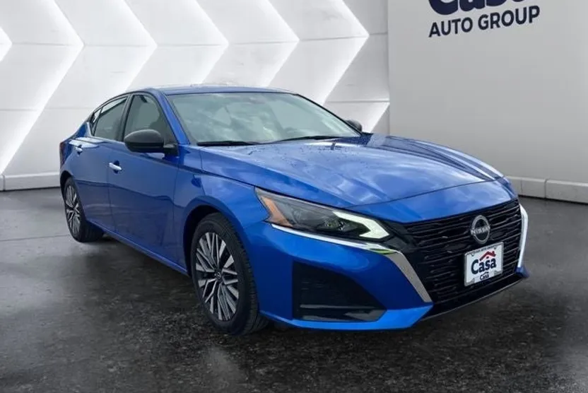 2025 Nissan Altima 2.5 SV photo 1