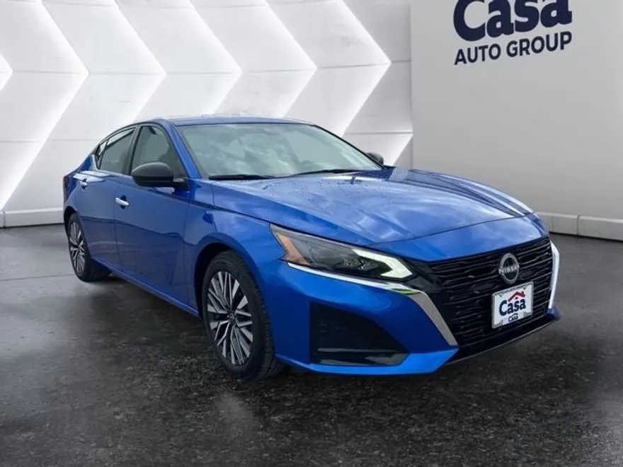 2025 Nissan Altima 2.5 SV photo 1