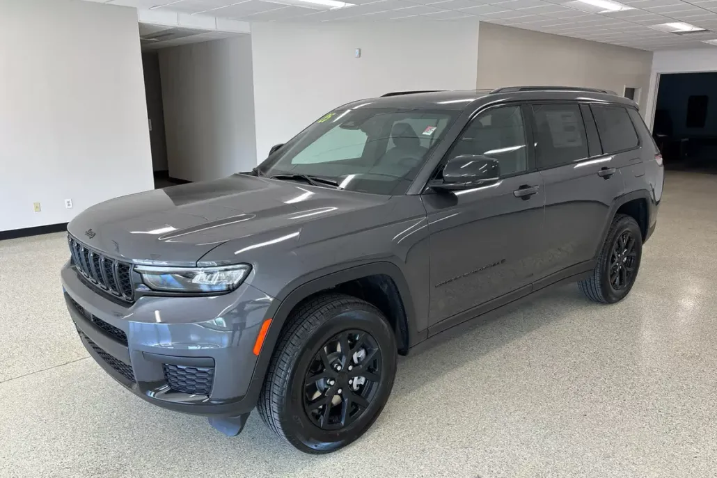 2025 Jeep Grand Cherokee Altitude X photo 1