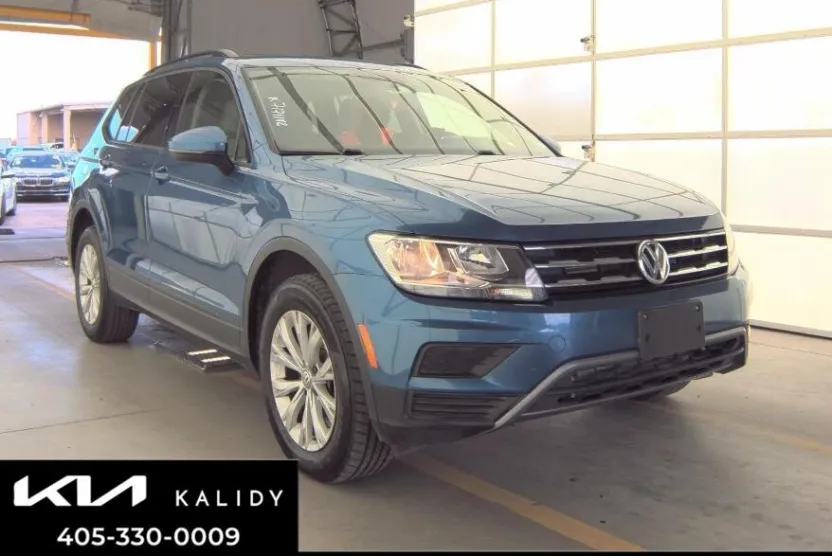 2018 Volkswagen Tiguan S photo 1