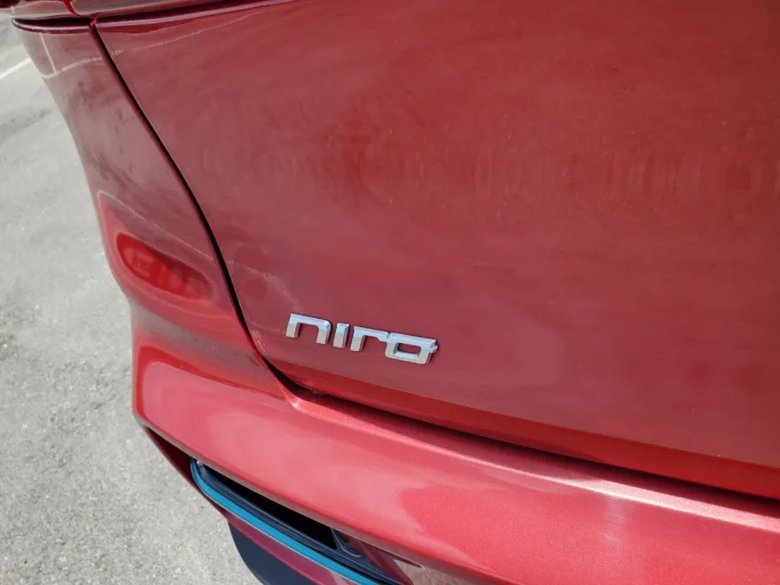 2020 Kia Niro EV EX Premium photo 1