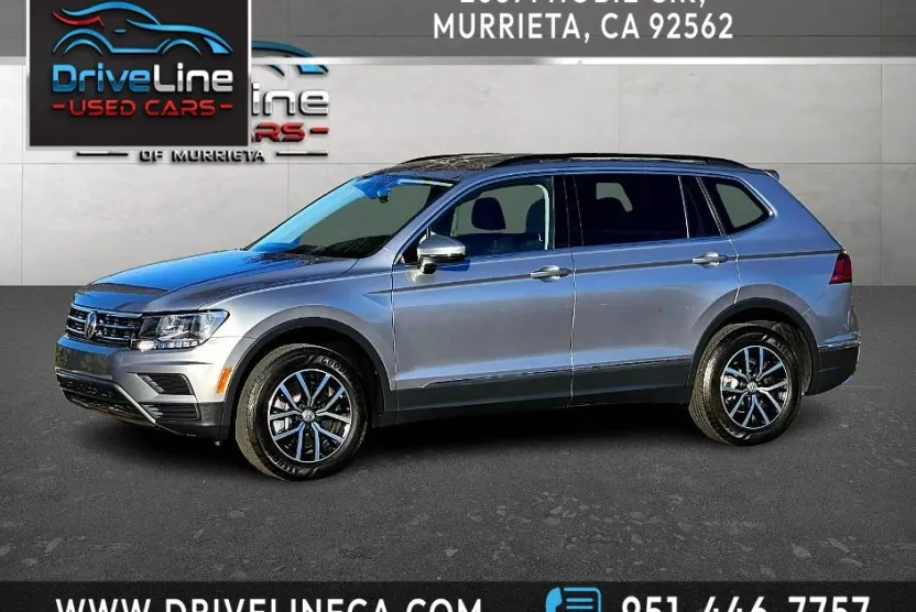 2021 Volkswagen Tiguan SE photo 1