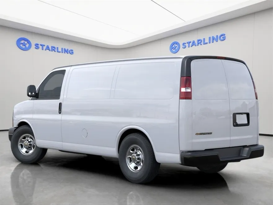 2025 Chevrolet Express Cargo 2500 photo 1
