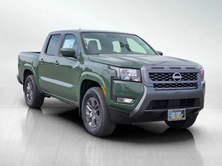 2025 Nissan Frontier Crew Cab SV photo 1