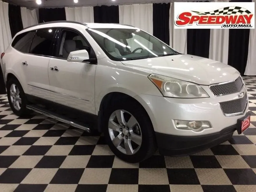 2011 Chevrolet Traverse LTZ photo 1