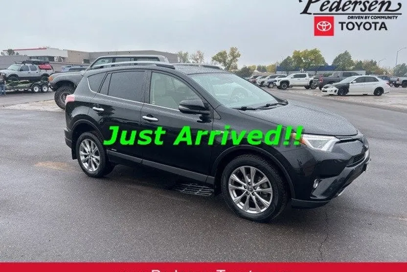 2017 Toyota RAV4 Hybrid Limited photo 1