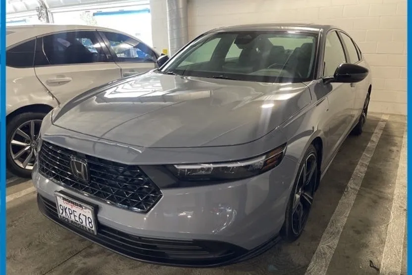 2023 Honda Accord Hybrid Sport photo 1