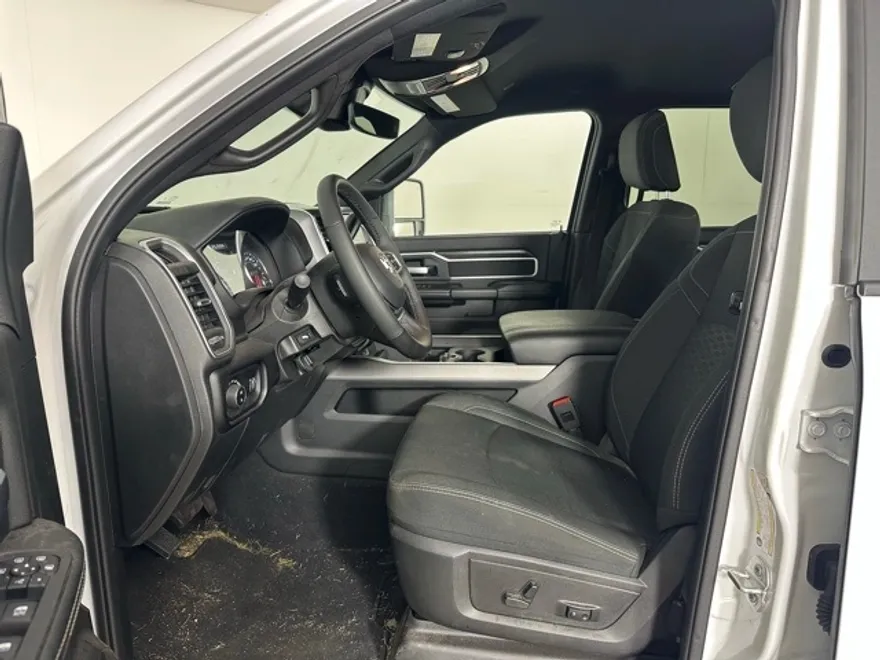 2025 Ram 2500 Big Horn photo 1