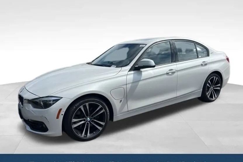 2018 Bmw 330e Sedan photo 1