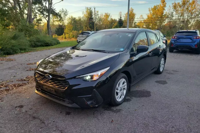 2024 Subaru Impreza Base photo 1