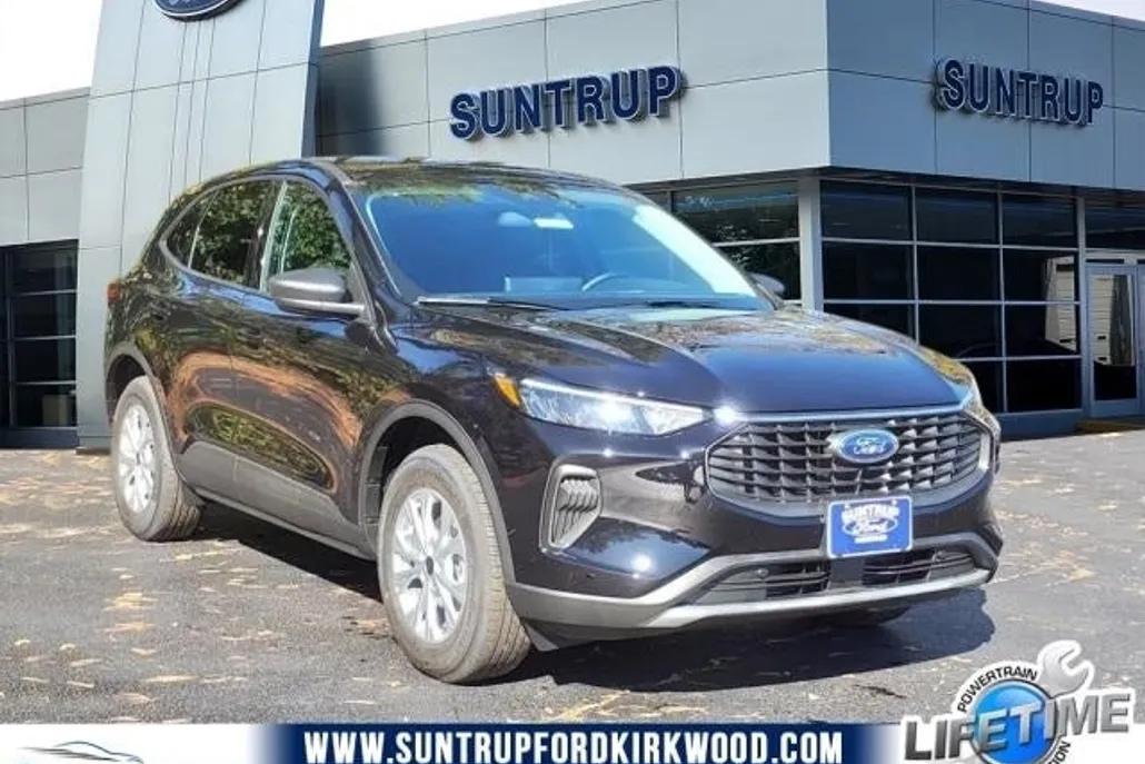 2025 Ford Escape Active photo 1