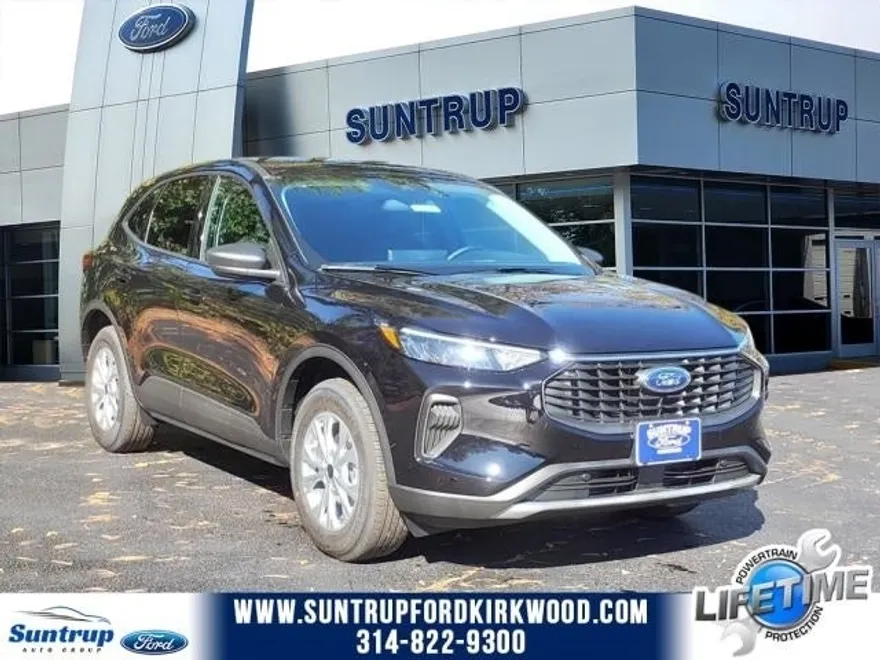 2025 Ford Escape Active photo 1