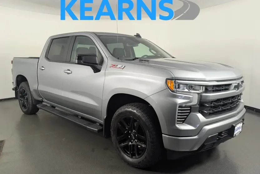 2024 Chevrolet Silverado 1500 RST photo 1