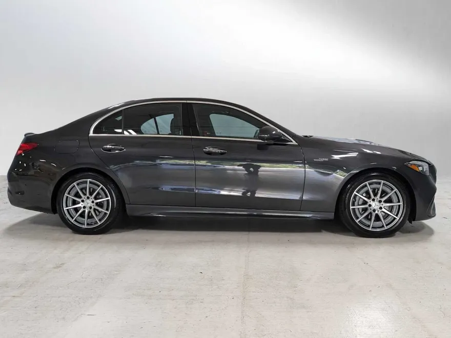 2025 Mercedes Benz C AMG 43 photo 1