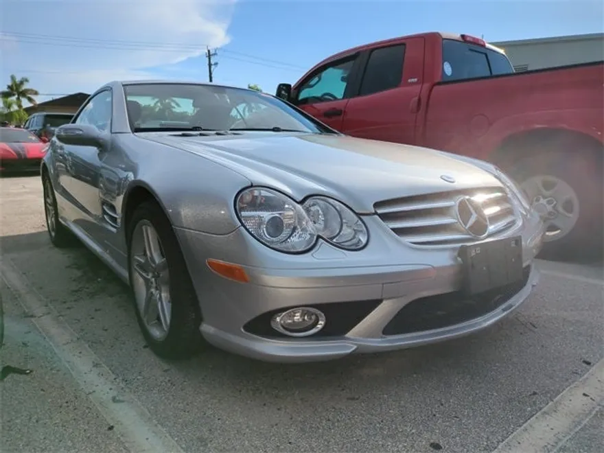 2007 Mercedes Benz SL 55 photo 2