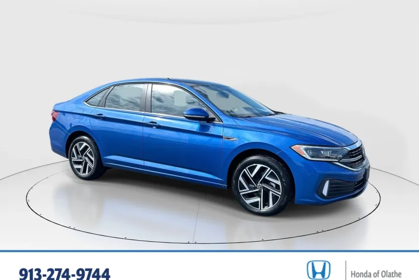 2022 Volkswagen Jetta SEL photo 1