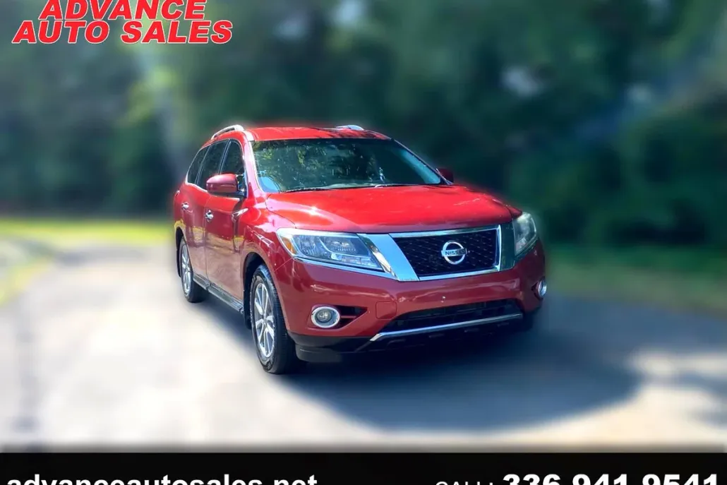 2016 Nissan Pathfinder S photo 1