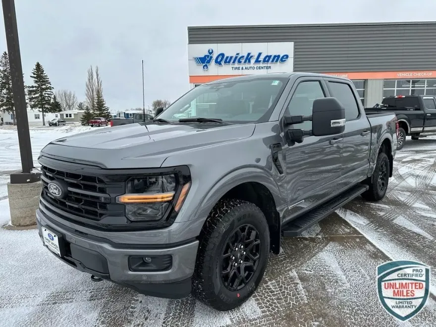 2025 Ford F-150 XLT photo 1