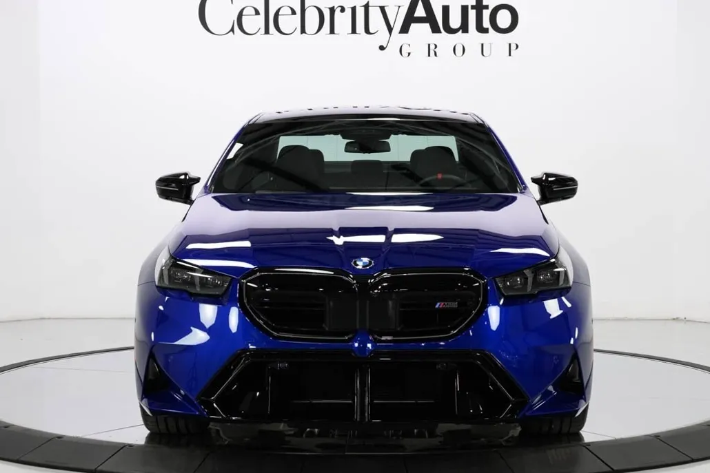 2025 Bmw M5 5 photo 1