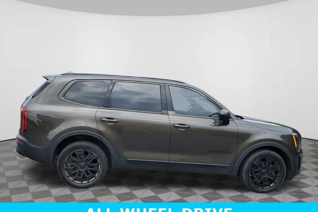 2021 Kia Telluride SX photo 1