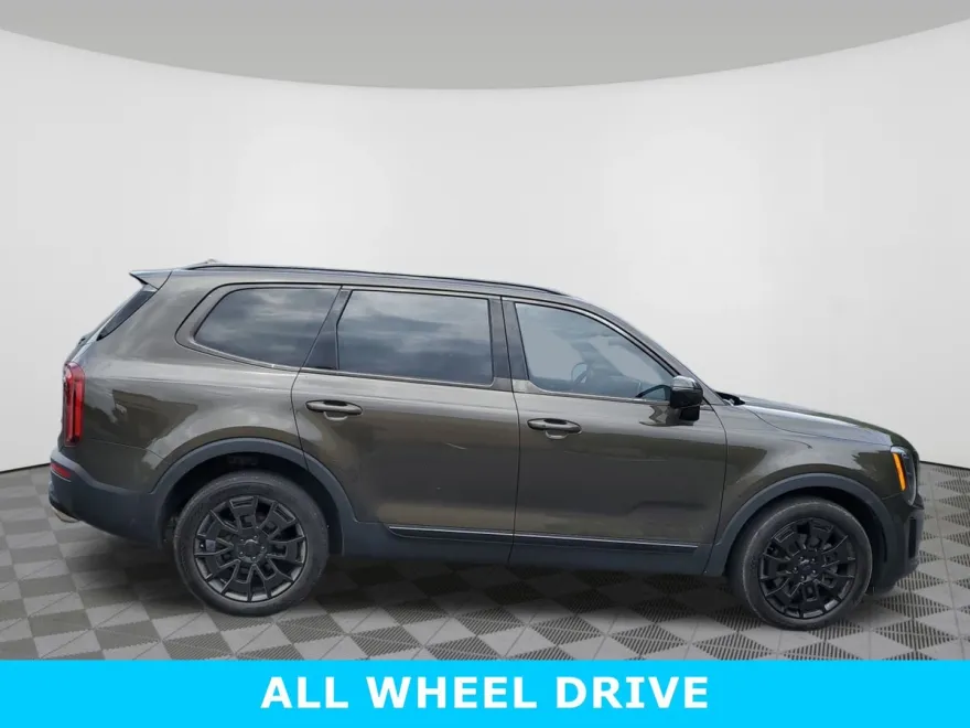 2021 Kia Telluride SX photo 1