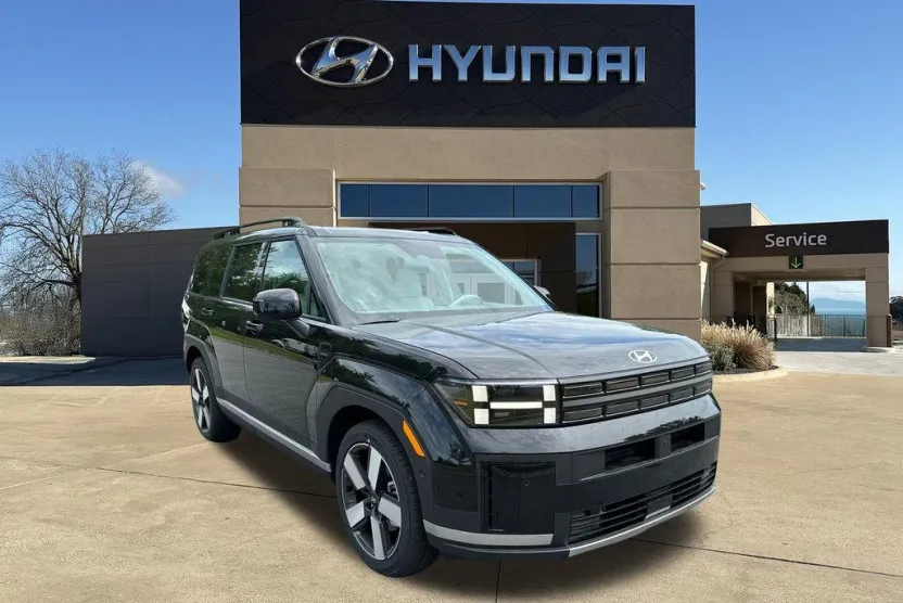 2024 Hyundai Santa Fe Limited photo 1