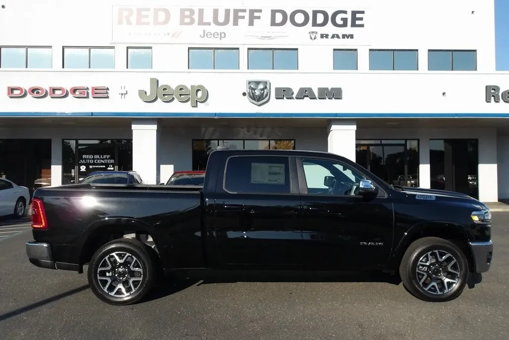 2025 Ram 1500 Laramie photo 1