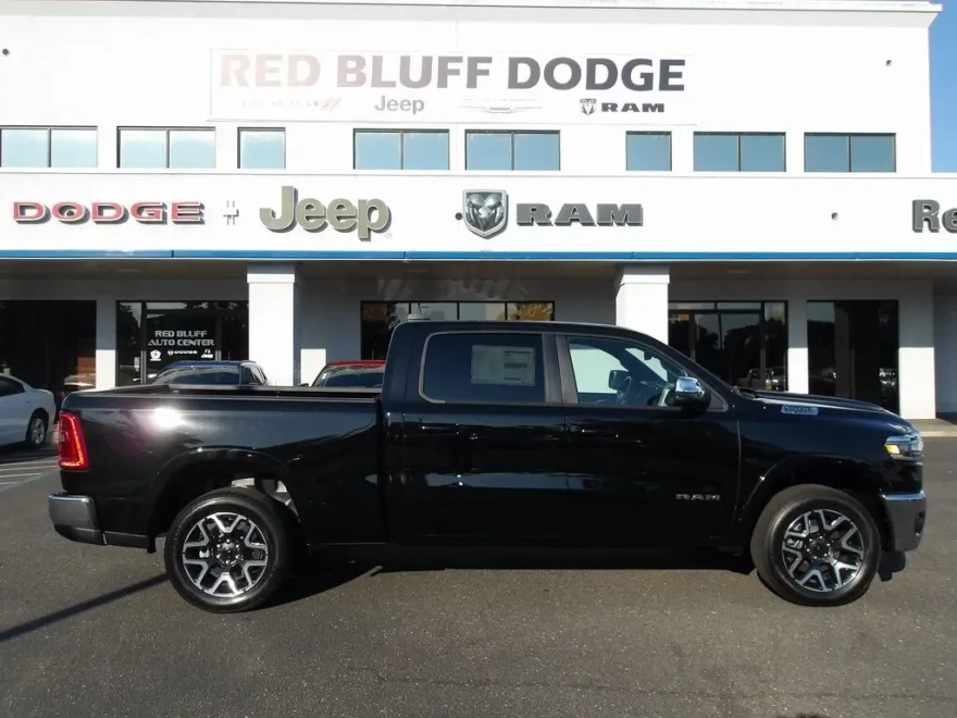 2025 Ram 1500 Laramie photo 1