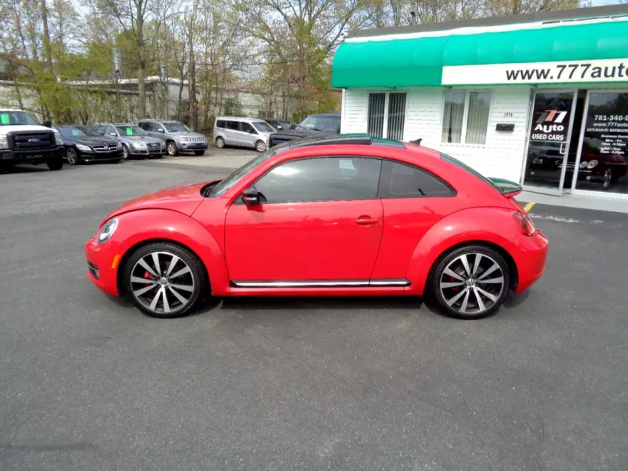 2012 Volkswagen Beetle Turbo photo 9