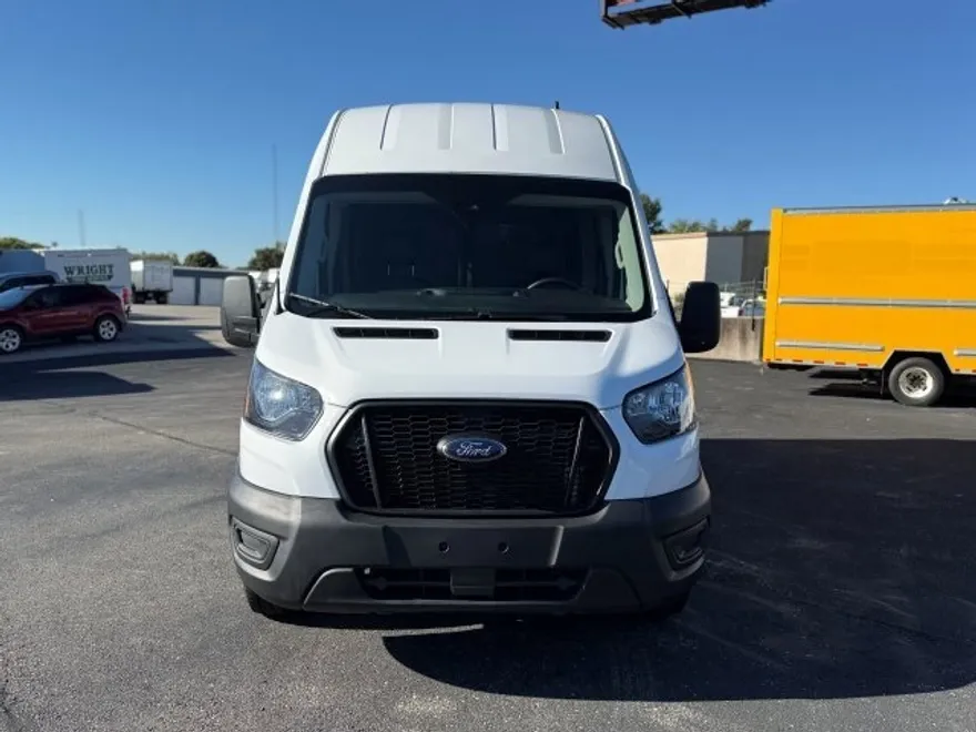 2023 Ford Transit photo 1