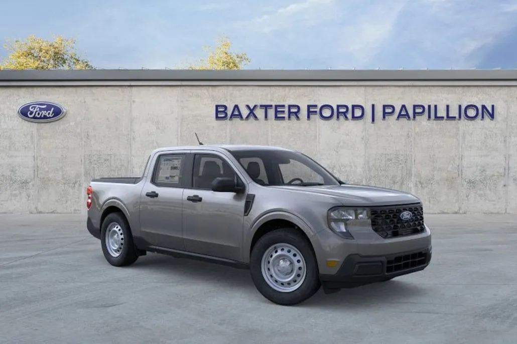 2025 Ford Maverick XL photo 1