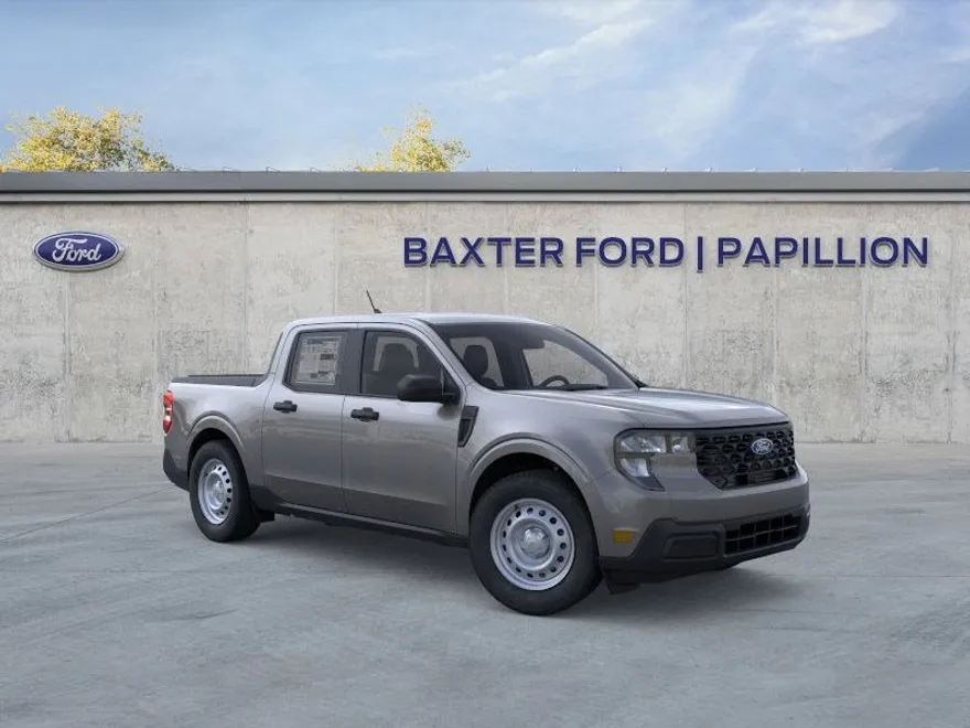 2025 Ford Maverick XL photo 1